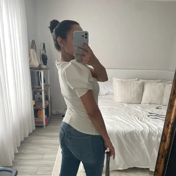 Reformation White Puff Short Sleeve Top - Picture 4 of 6